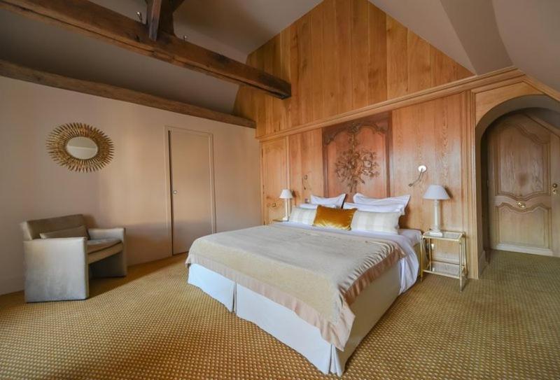 Grand Hotel Du Lion D'Or Romorantin-Lanthenay Exterior foto